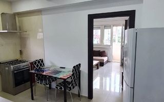 Garsonieră spațioasă de închiriat, Universitate, mobilat lux, centrală proprie - Poză 5