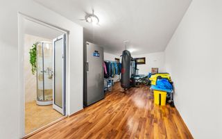Casa individuala cu 7 camere, 260 mp, teren 900 mp, front 19m, Europa - Poză 19