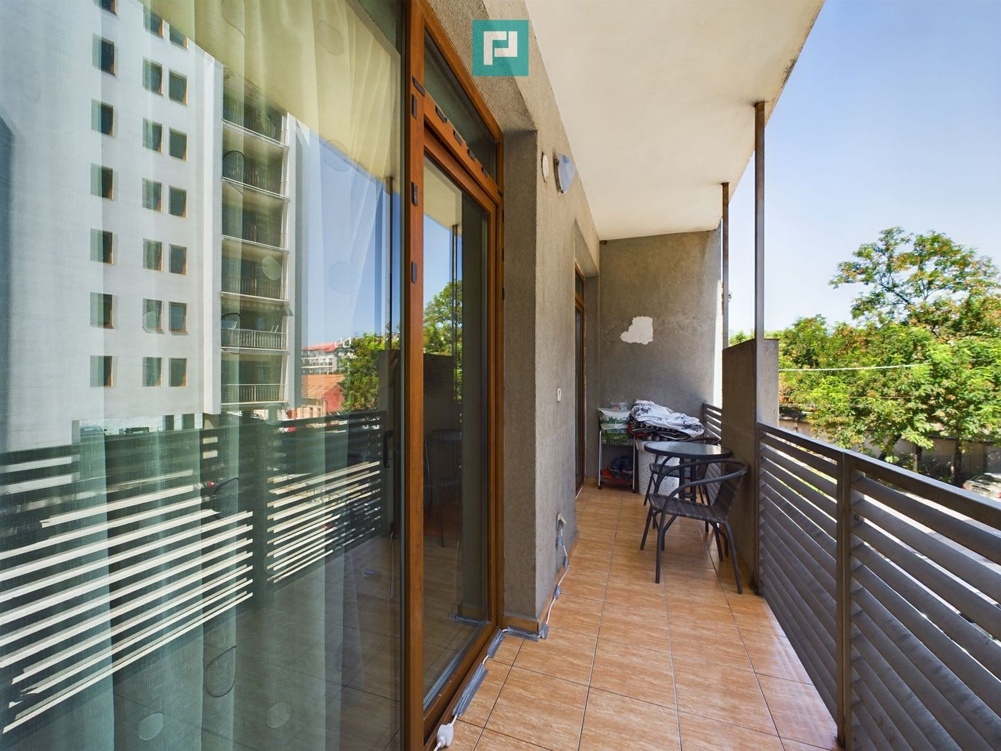 Apartament cu 2 camere, etaj 1, în zona Complex Studenţesc - Poză 9