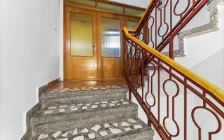 Vila S+P+2E+ M, garaj si spatiu comercial, Km4-5 - Poză 16