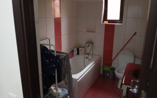 Vanzare Apartament 2 camere 70 mp utili - Poză 2