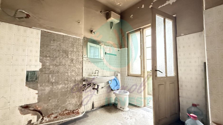 Casă interbelică Foișorul de Foc | Potențial mare | Curte liniștită - Poză 14