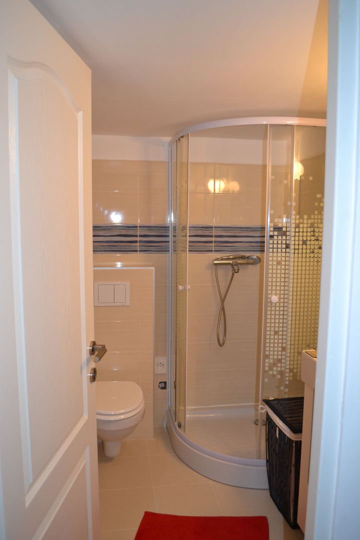 Studiou langa medicina cu scara interioara - Poză 16