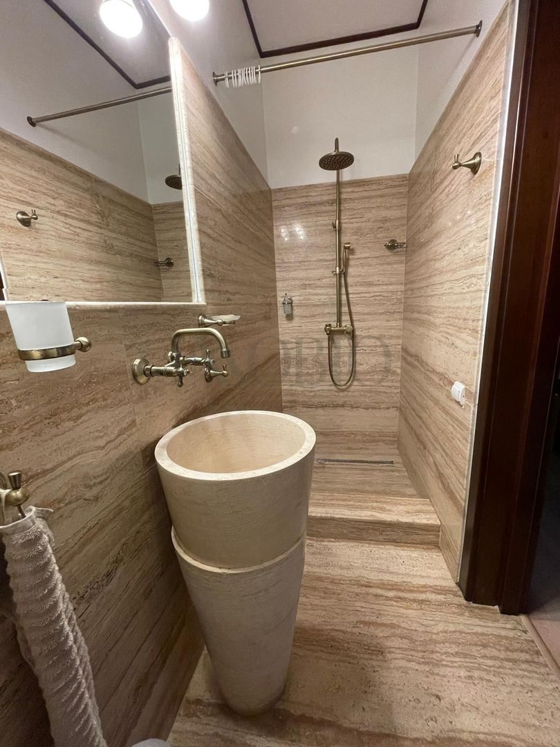 VILĂ ELEGANTĂ DE ÎNCHIRIAT | DOROBANȚI – CAPITALE | 238 MP - Poză 10