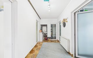 Casă individuală pe un nivel în zona Mehala - Poză 14