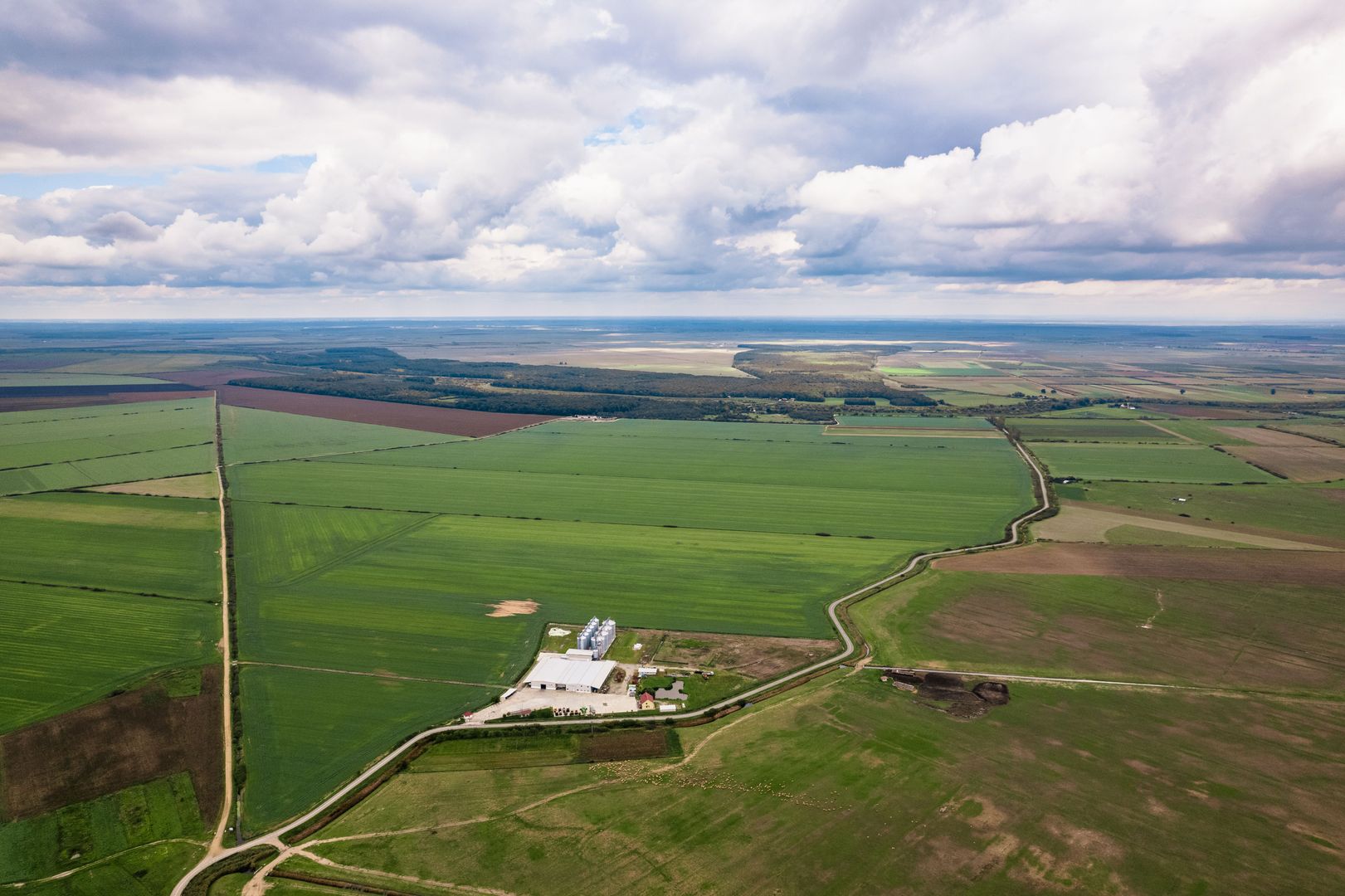 Teren 13500000 mp în Socodor - Poză 9