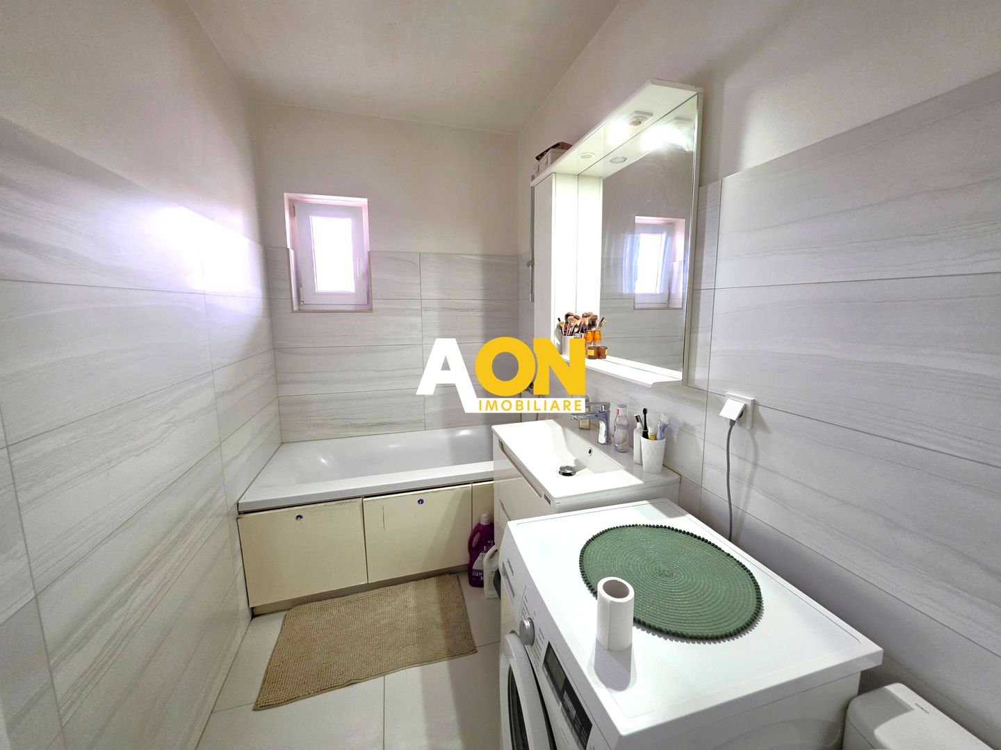 Apartament 3 camere + mansarda, cu garaj și boxă, mobilat, bloc nou - Poză 8