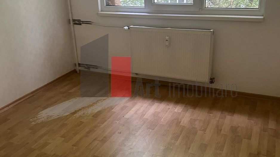 Vânzare apartament 4 camere decomandat Bd. Brâncoveanu - Izvorul Mureșului - Poză 7