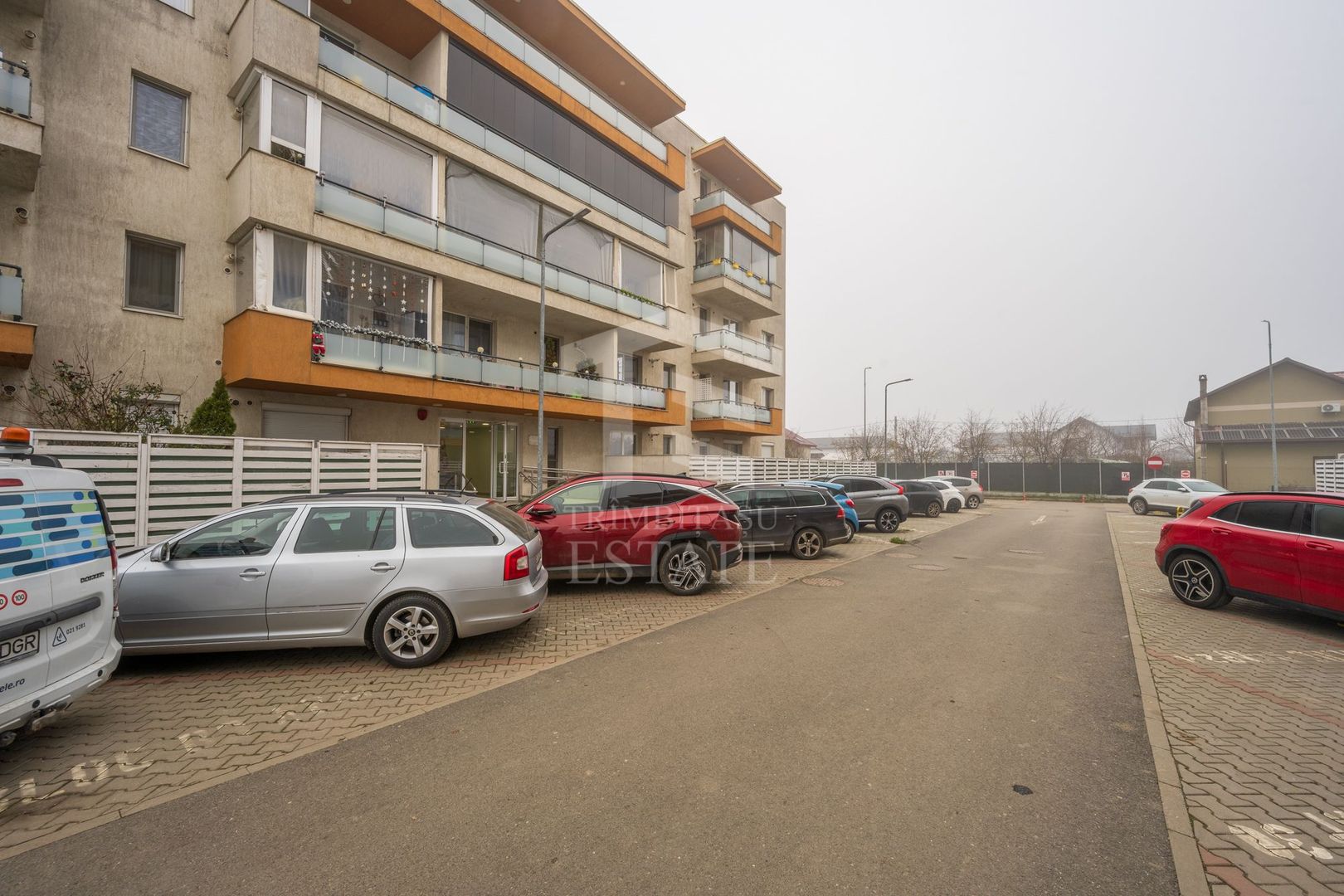 Apart. 3 cam. Decom.+2 Bai+2 Parcări ! Adora Urban Village ! - Poză 26