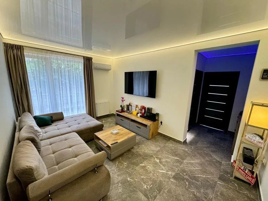 Apartament 3 camere modern l la cheie l Su 64 mp l Parcare - Poză 2