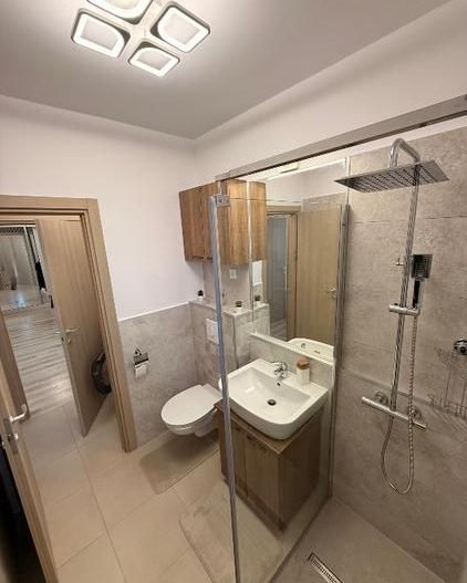 Închiriez apartament 2 camere, Băneasa, confort lux, centrală - Poză 10