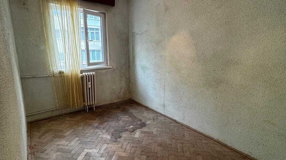 Apartament cu 3 camere | Ideal pentru renovare |  George Enescu - Poză 5