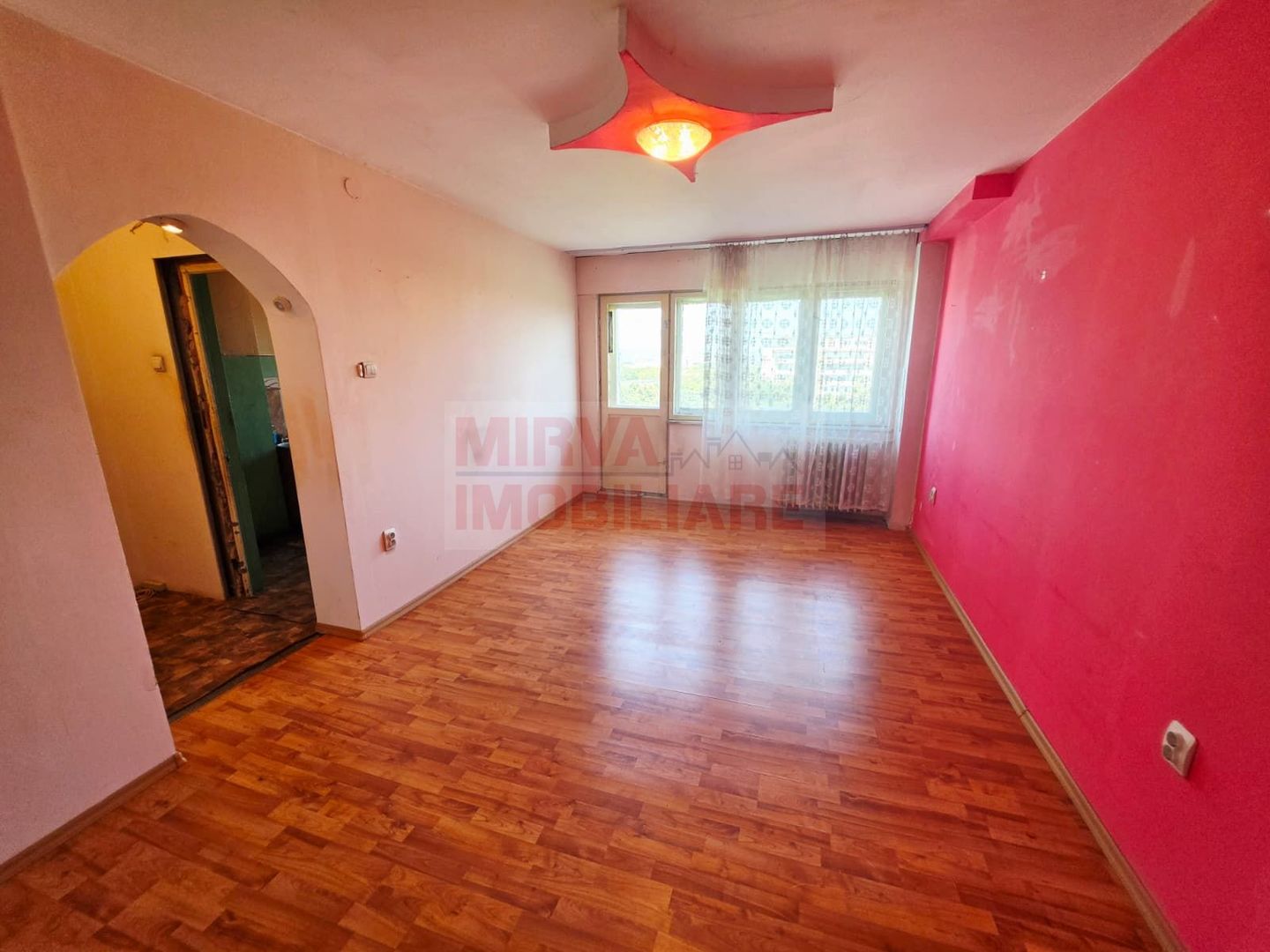 Apartament 2 camere de vanzare, Nord, bloc cu bulina - Poză 8