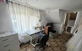 Proprietate ultracentrală cu 5 camere- str. Primăriei - Poză 14