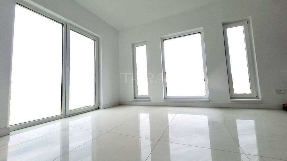 Casă 4 camere, 120 mp utili, teren 430 mp, Parcul Poligon, Florești. - Poză 2