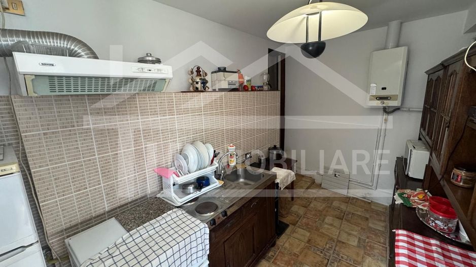 Casa cu 3 camere, 2300mp teren, zona SubPadure - Poză 8