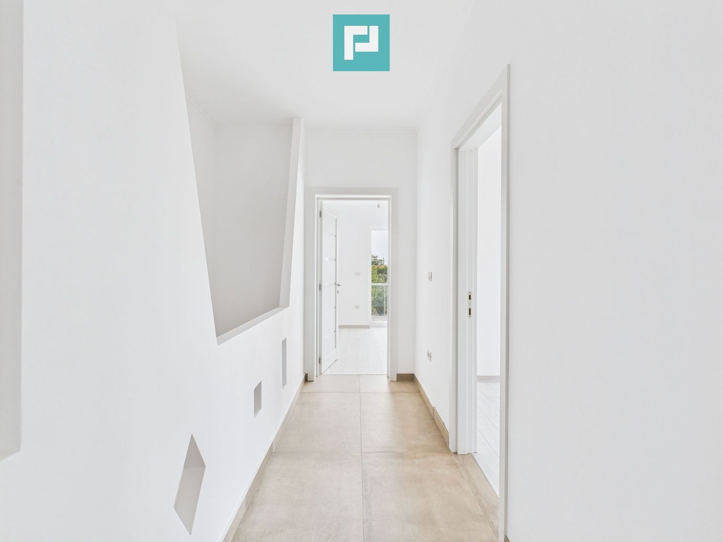 Apartament modern la duplex în Becicherecul Mic - Poză 9