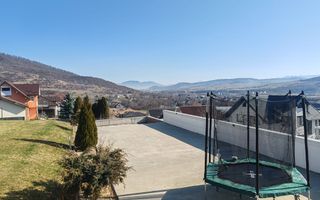 Proprietate Tip Duplex în Viișoara – Vedere Panoramică - Poză 5