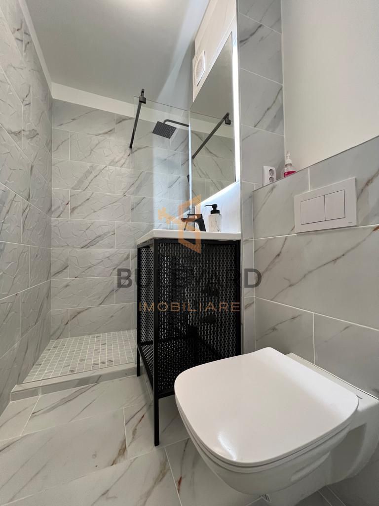 Apartament cu 3 camere+2 Parcari exterioare! - Poză 4