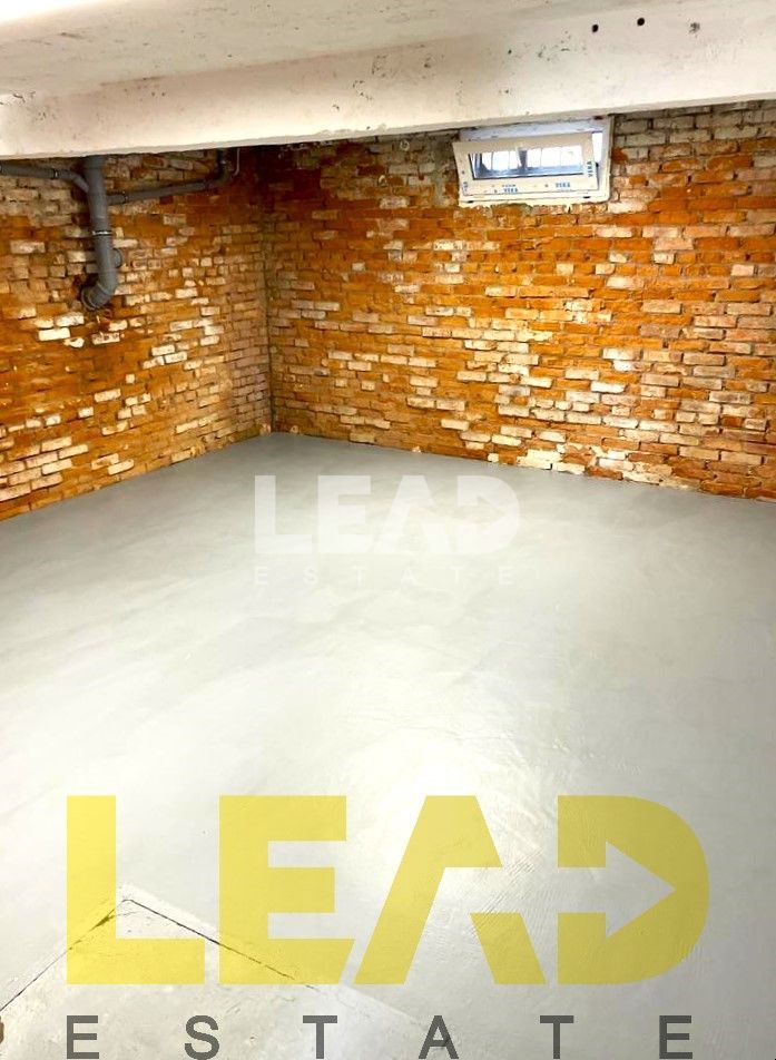 Casa renovata complet! 210 mp utili pe teren de 548 mp! - Poză 17