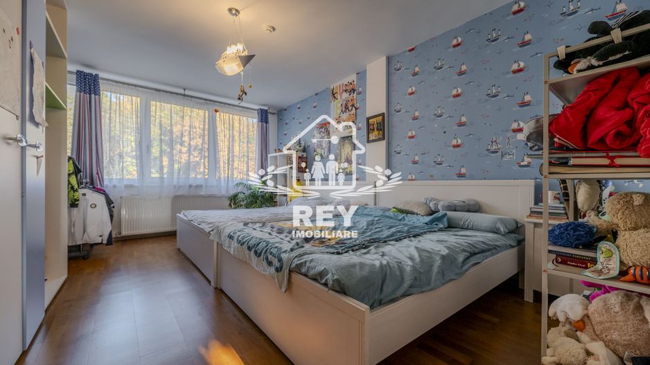 De Vânzare Vila Superba la liziera parcului Sub Arini - Poză 10