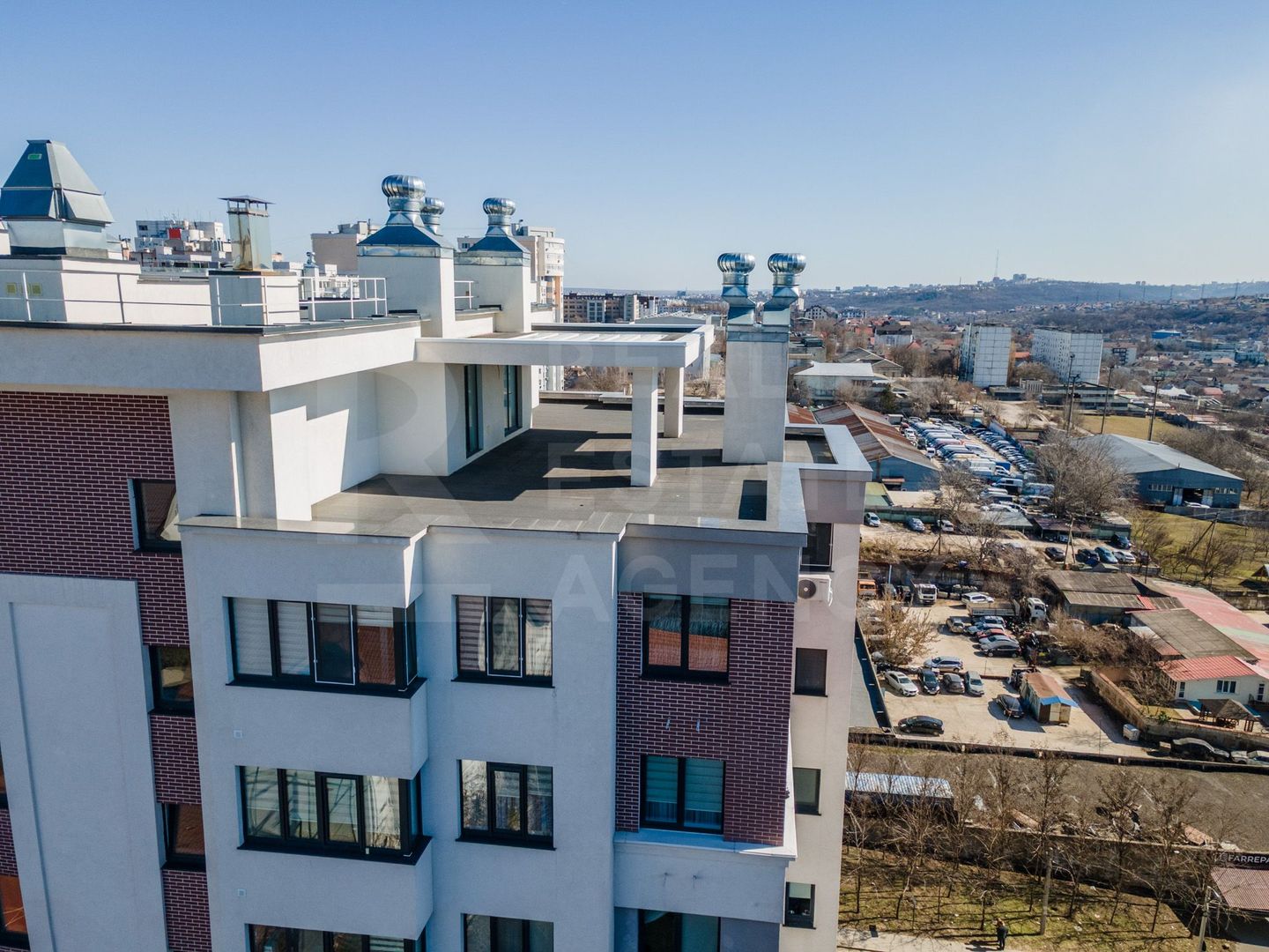 Vânzare, penthouse, 4 camere, strada Ion Buzdugan, Buiucani. - Poză 3