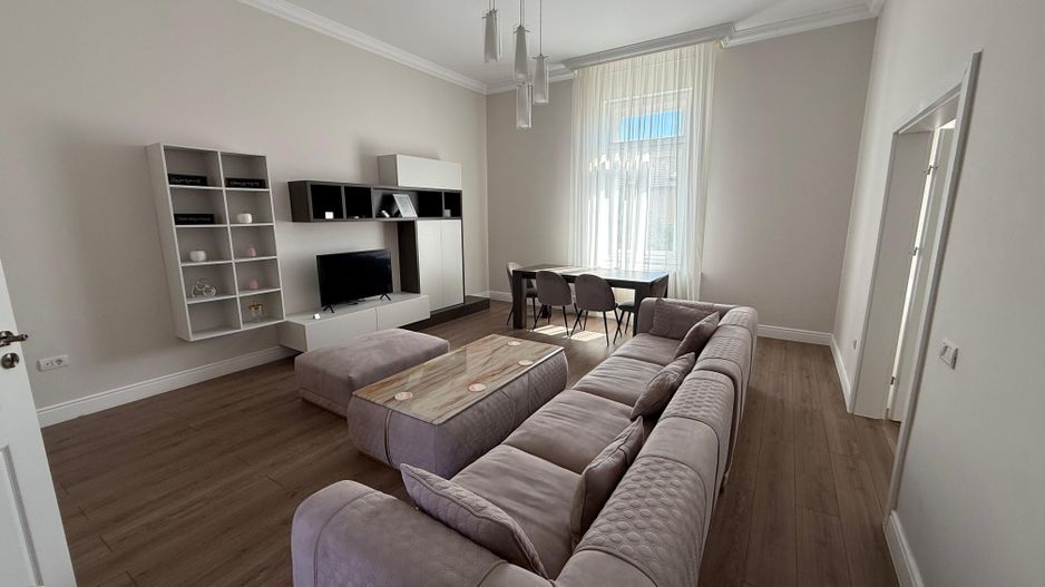 COMISION 0% De Inchiriat | 3 Camere | Zona Sinaia | Central | Etaj 2 - Poză 1