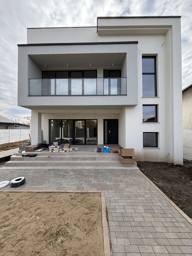 Casă modernă de vânzare - calitate premium, toate utilitatile - Poză 2