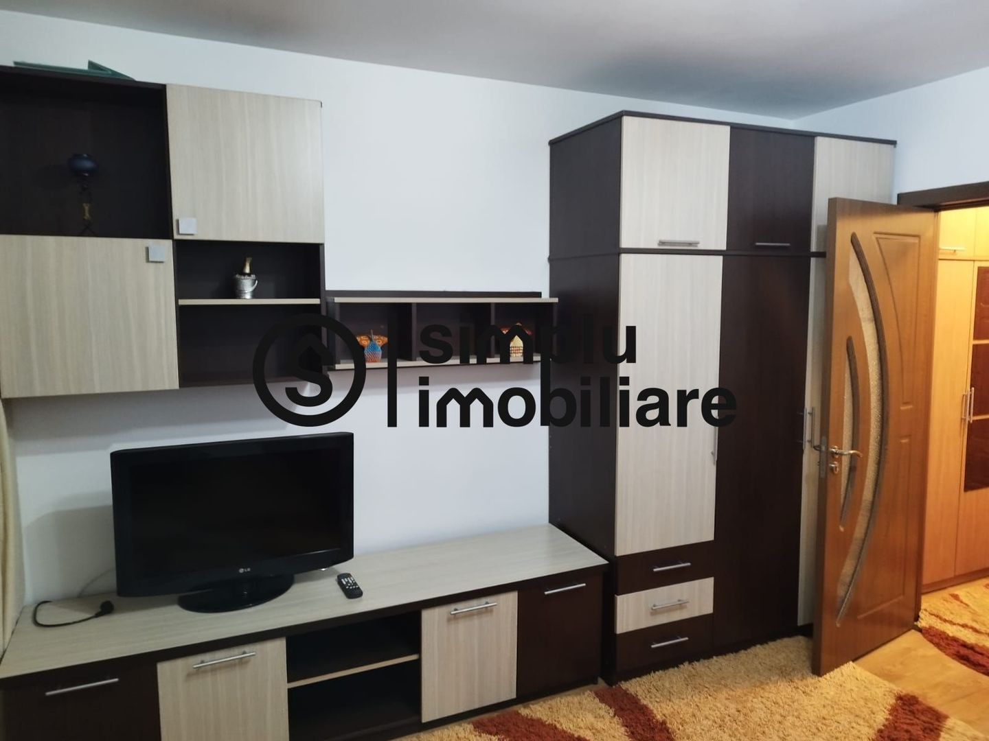 Garsoniera in  G-uri -310 euro - Poză 1
