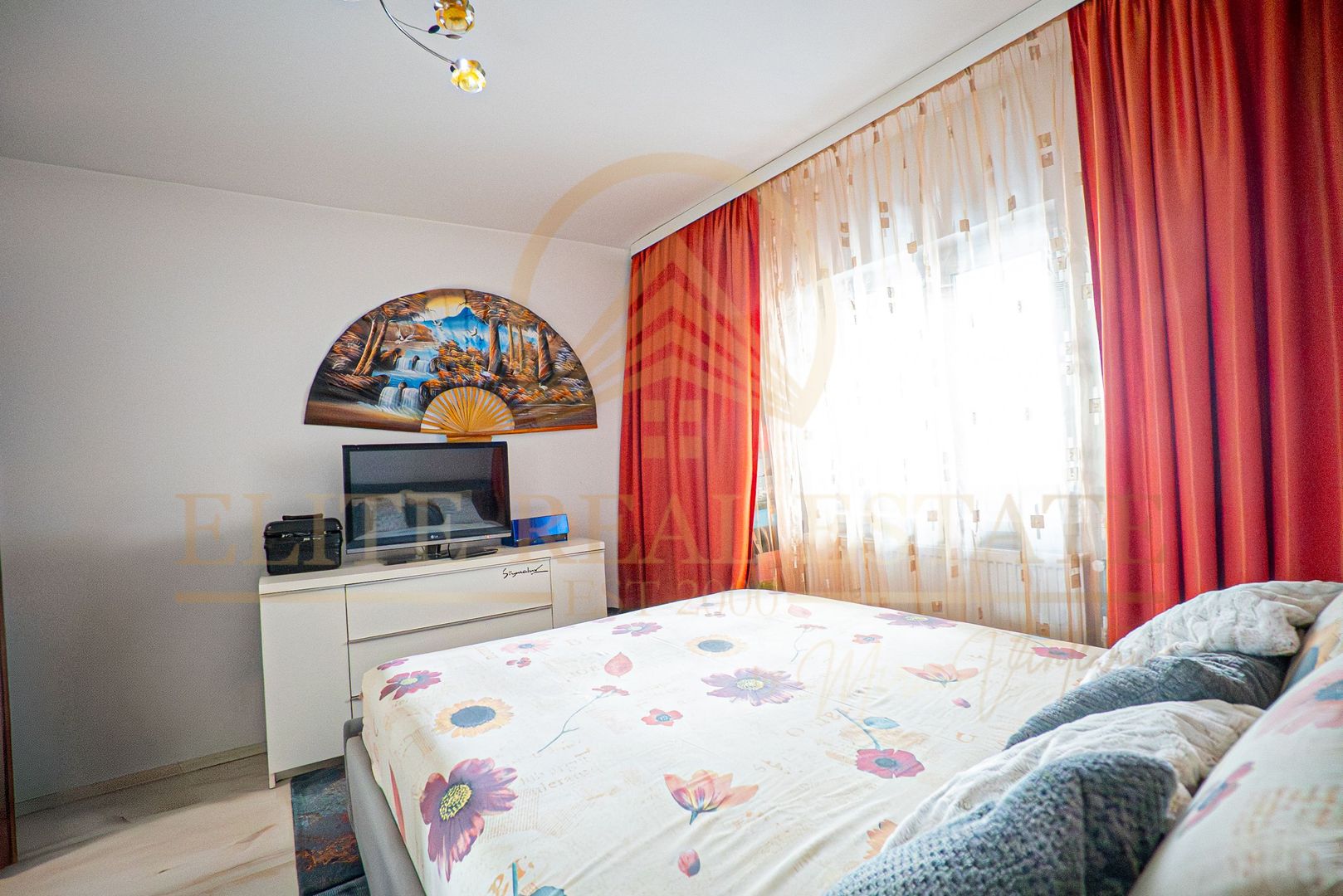 4 camere decomandate și terasă generoasă în Tomis Nord - Poză 8