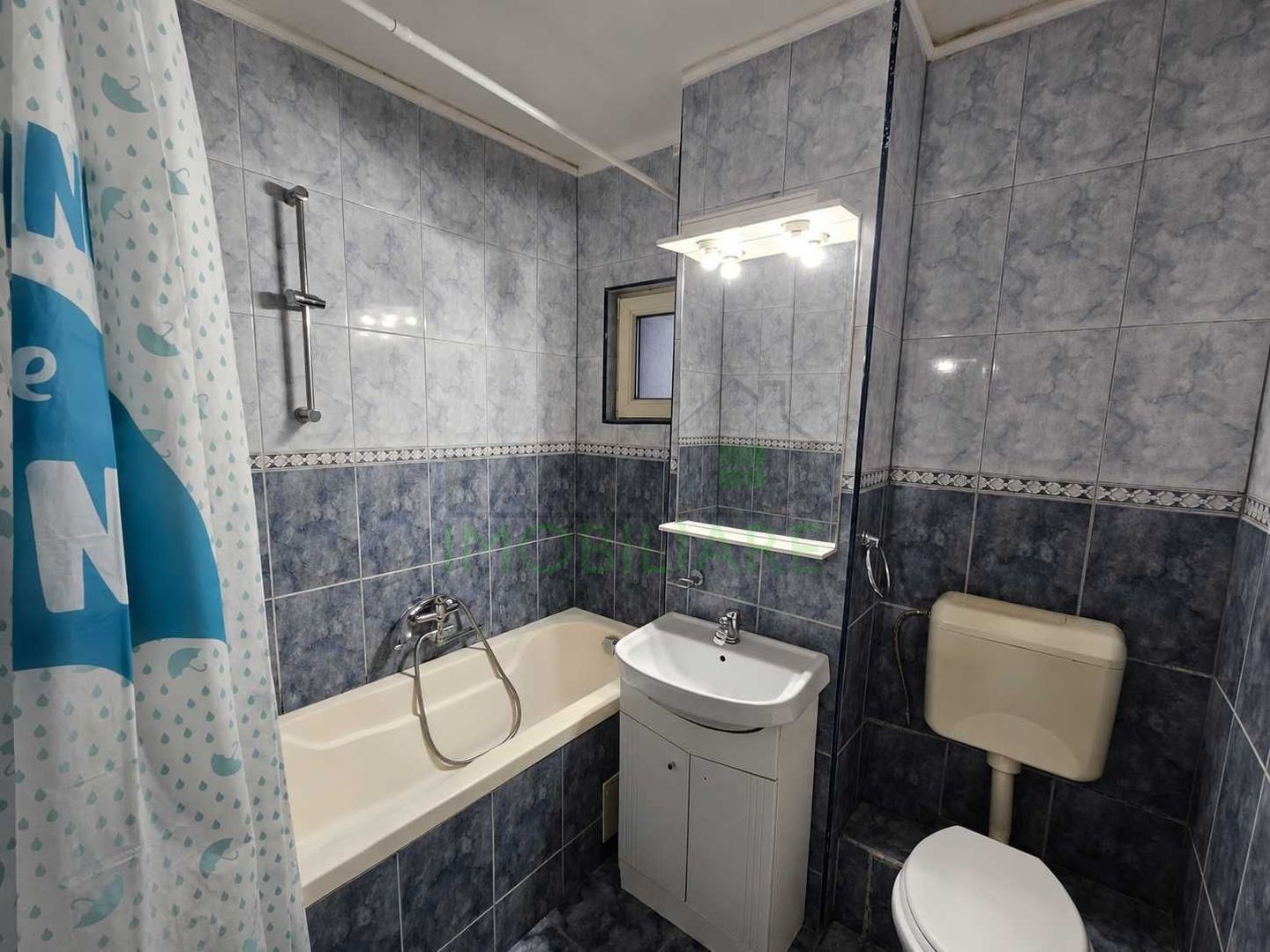 Apartament 3 camere , Răcădău, 64 mp utili, Balcon închis 11 mp - Poză 2