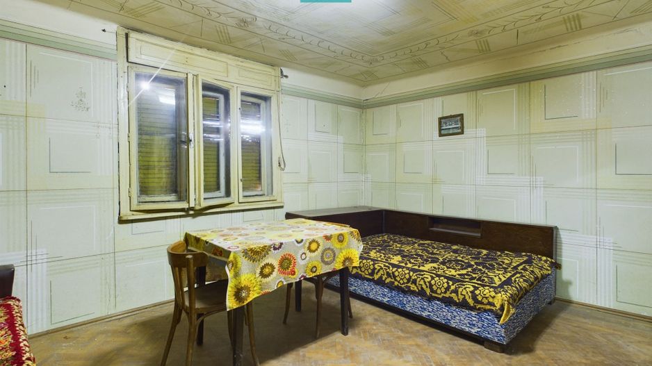 Casă de vacanță de vânzare în Tauț - Poză 3