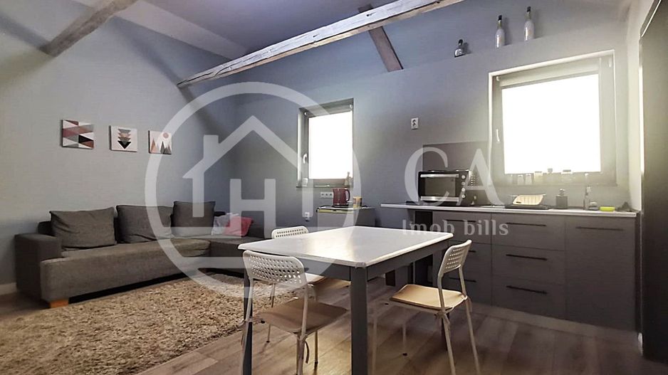 Apartament la casa, de inchiriat cu 2 camere in zona Centrala, Oradea - Poză 2