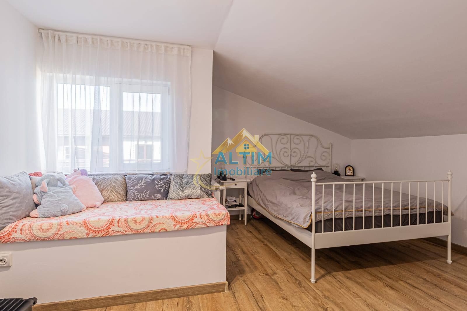 Casa de vânzare cartier Izvor, Brașov - Poză 11