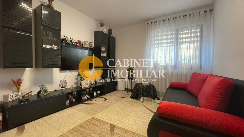 Apartament 2 camere DECOMANDAT--REDIU--700m Rond Pacurari - Poză 2