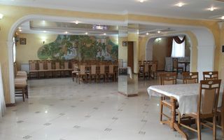Restaurant pe prima linie Centru Mereni - Poză 17
