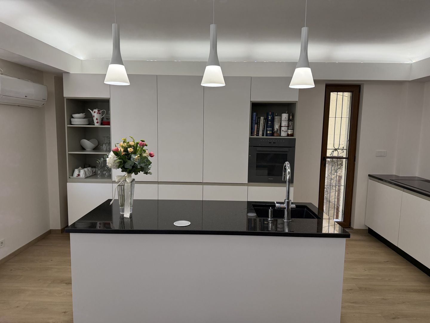 Apartament  superb 4 camere Primaveri I Mobilat High End - Poză 13