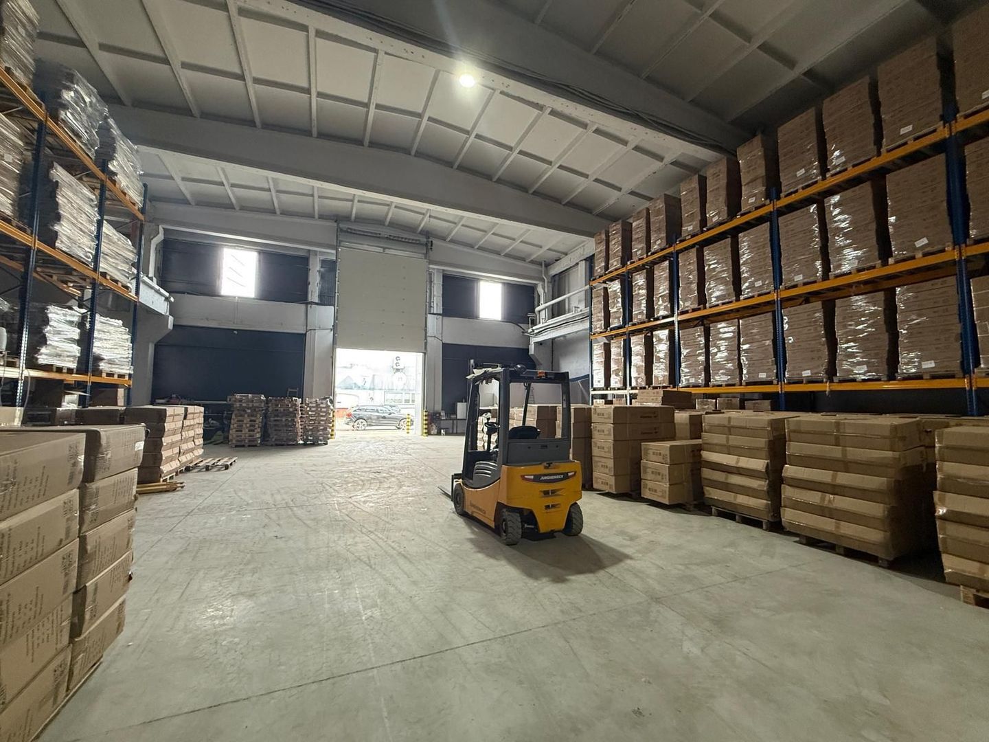Hală/depozit 1.950 mp de vânzare, Sector 3, chiriaș, randament 8% - Poză 6