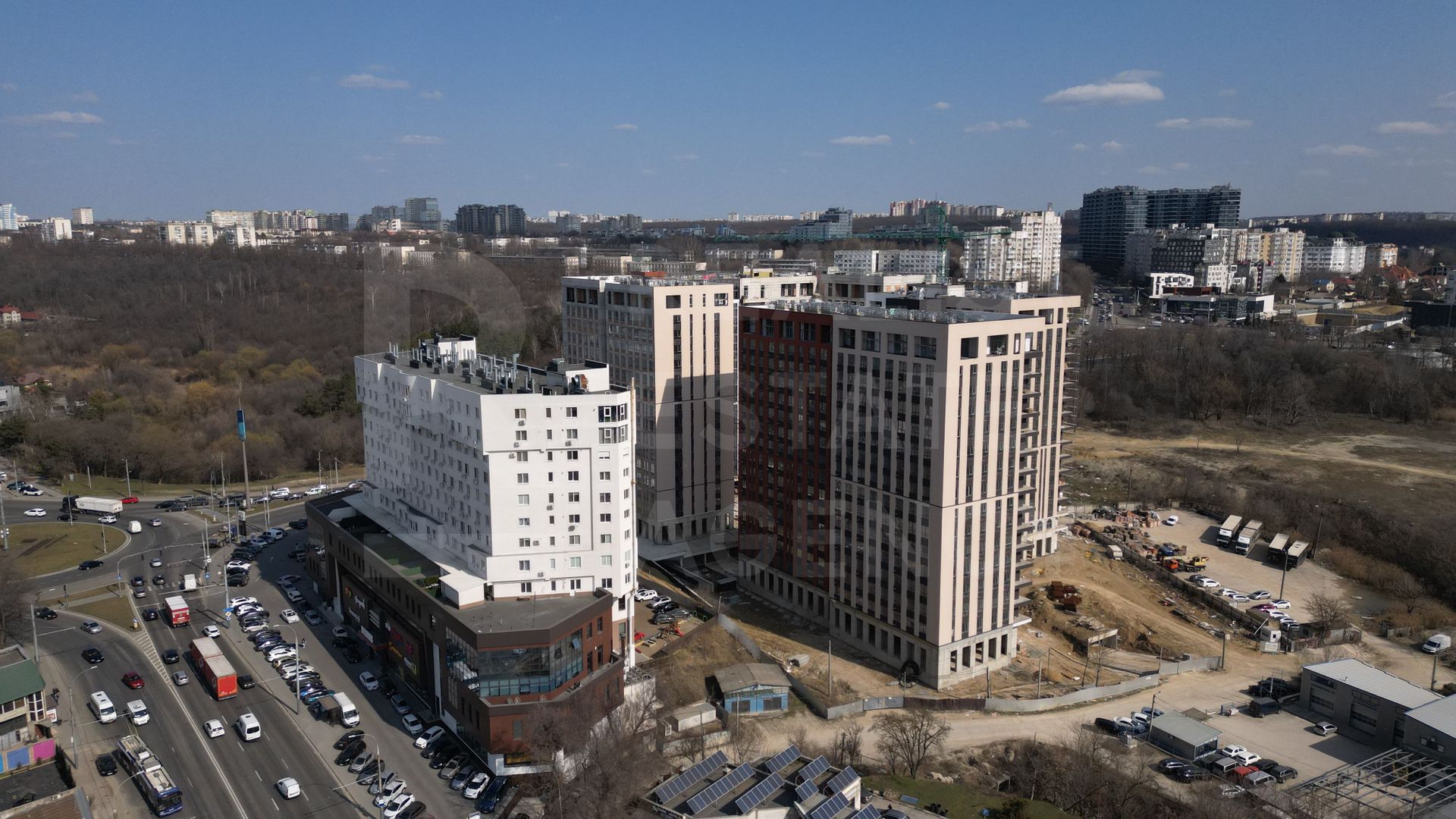 Vanzare apartament, 2 dormitoare, str. Calea Orheiului, Rîșcani - Poză 1