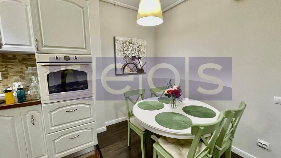 VANZARE APARTAMENT 3 CAMERE 74MP RENOVAT TRAPEZULUI PARCARE INCLUS - Poză 3