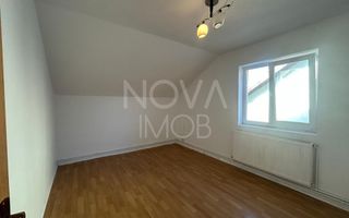 Apartament 2 camere cu pod , zona Strand II - Poză 4