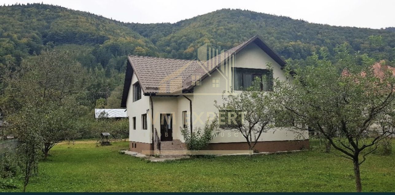 VILA 6 CAMERE, TEREN 1600 MP, DRAGOSLAVELE, ARGEŞ, 148000 EURO - Poză 1
