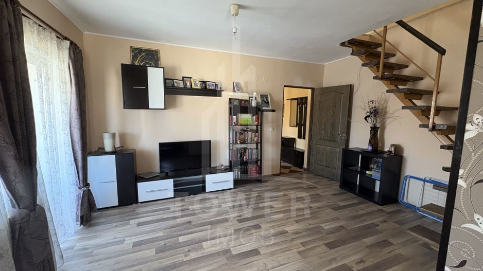 Apartament spațios la mansardă – 90 mp utili, preț excelent! Strada Negoveanu - Poză 4