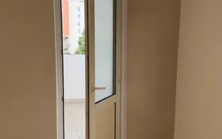 3 camere tip PB str. Xenopol Oradea - Poză 11