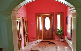 Casa de vanzare Cetate pretabila ca pensiune - Poză 4