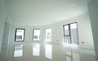 Vila impresionanta | 5 camere | 2 bai | Curte amenajata - Poză 5