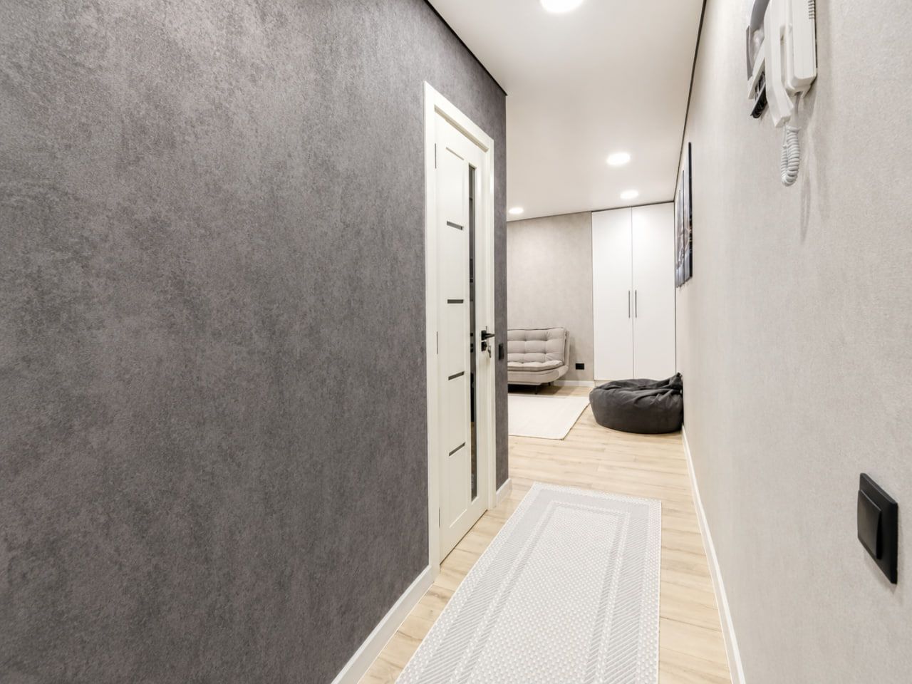 Exclusiv! 2 camere, Râșcani, Kiev 8/2 – etajul 2/5, reparație capitală nouă - Poză 23