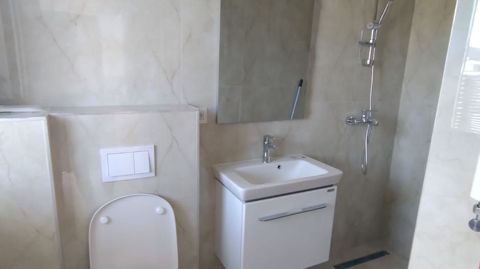 Vila Moderna Tunari, zona Buna, curte 300m - Poză 13