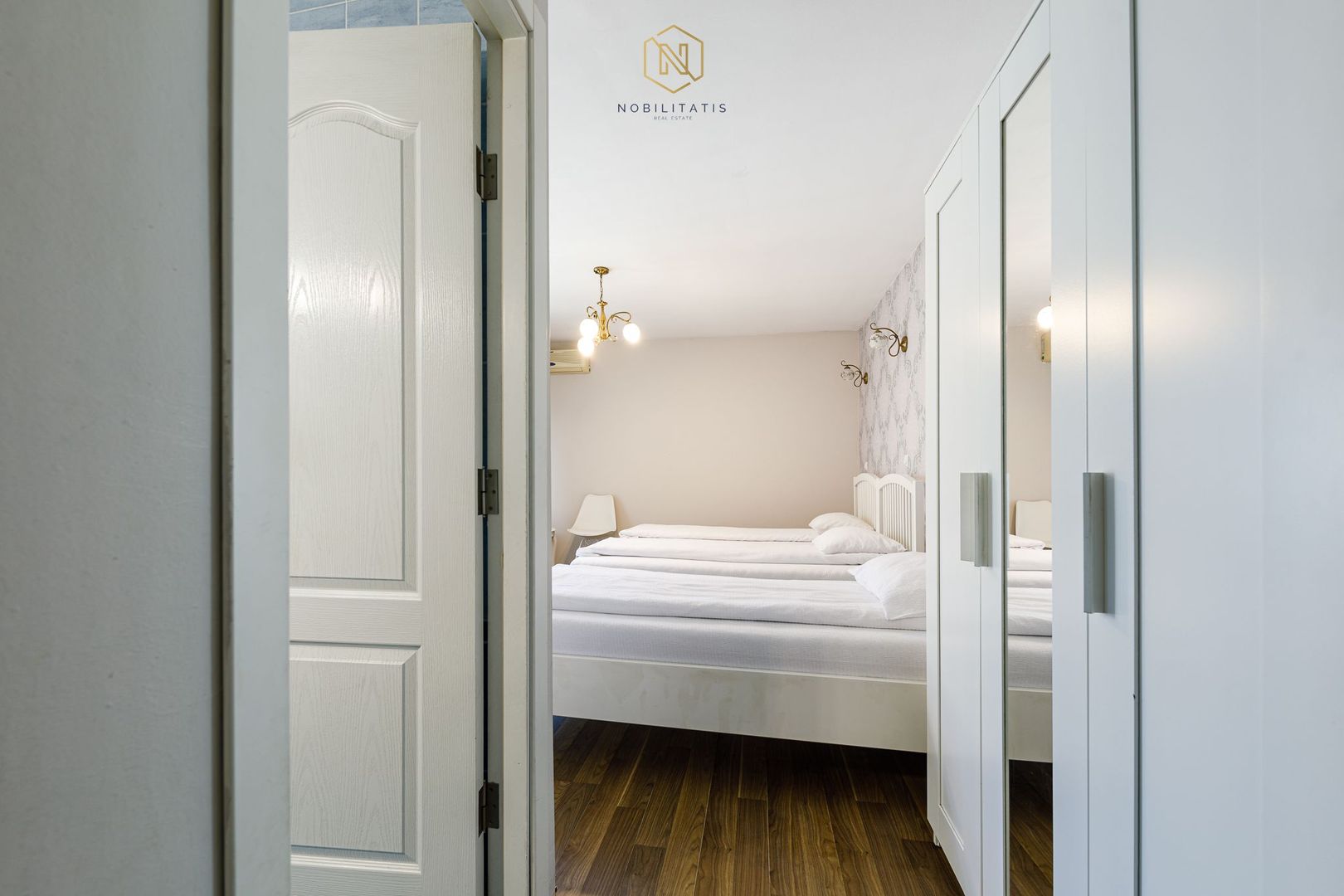 Proprietatea ideala pentru investiție, spații generoase, teren 1.200mp - Poză 3