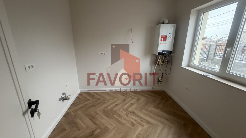 Disponibila imediat. Zona centrala. Toate utilitatile si asfalt - Poză 12